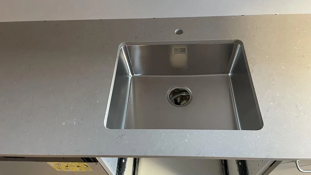 Køkkenbordplade i Silestone Coral Clay, København N – billede 2