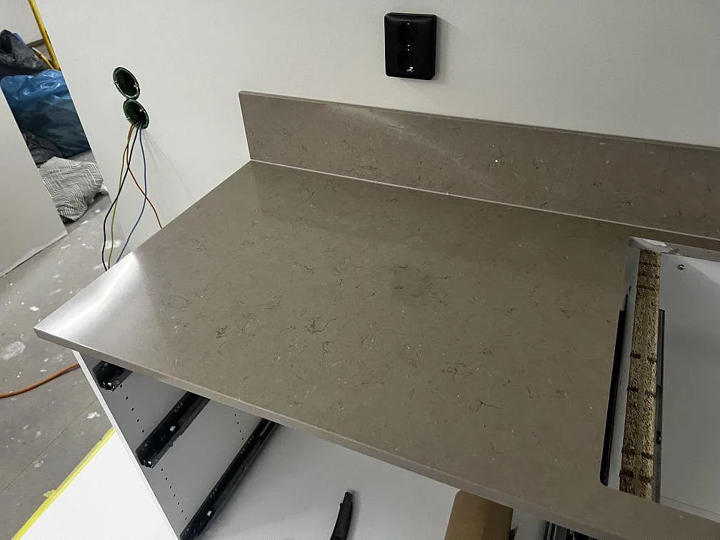 Køkkenbordplade i Silestone Coral Clay, Kristianstad – billede 5