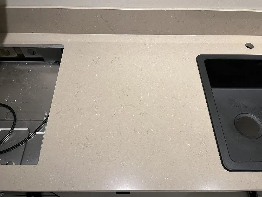 Køkkenbordplade i Silestone Coral Clay, Kungshamn – billede 3