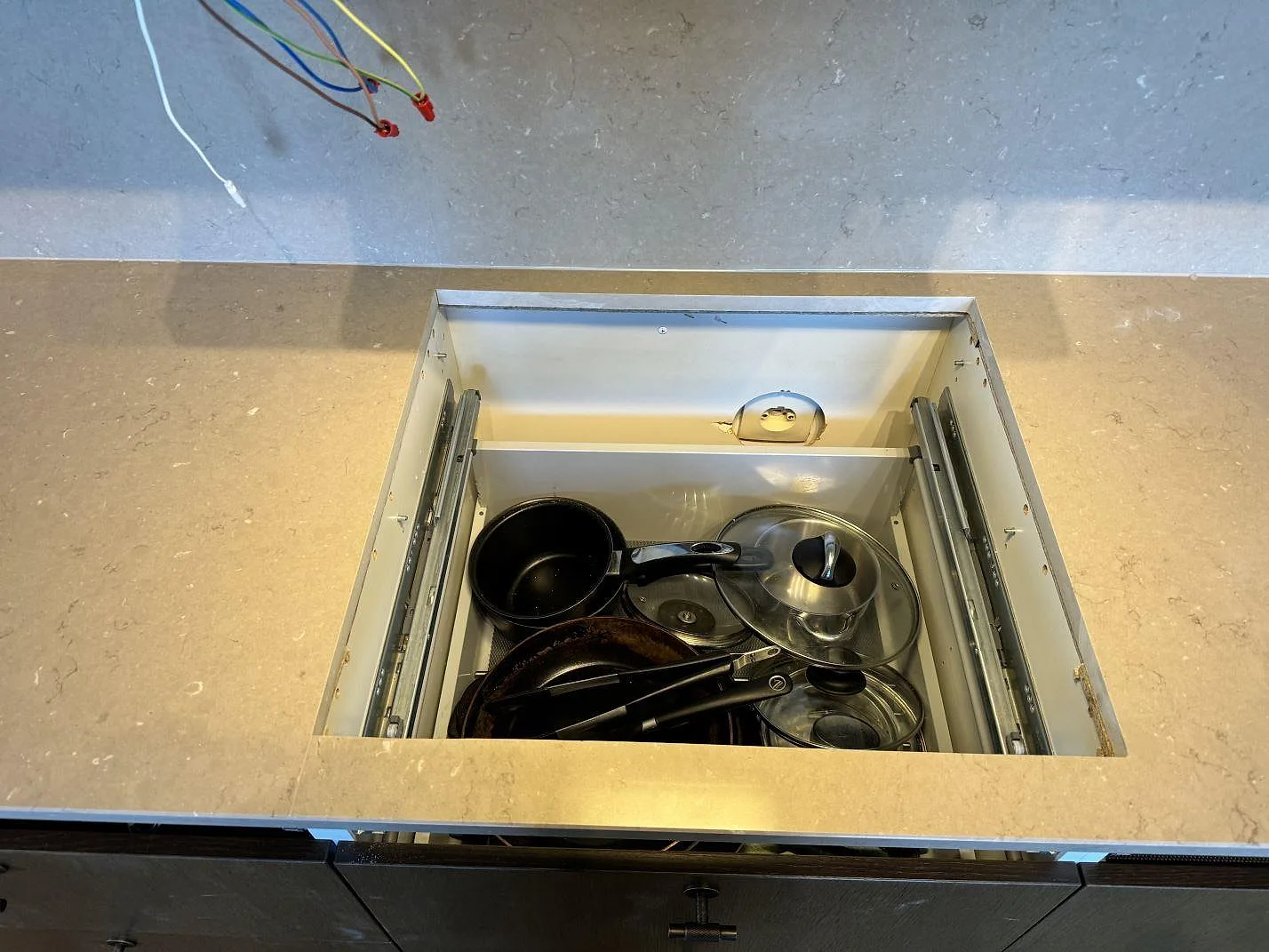 Køkkenbordplade i Silestone Coral Clay, Landskrona – billede 8