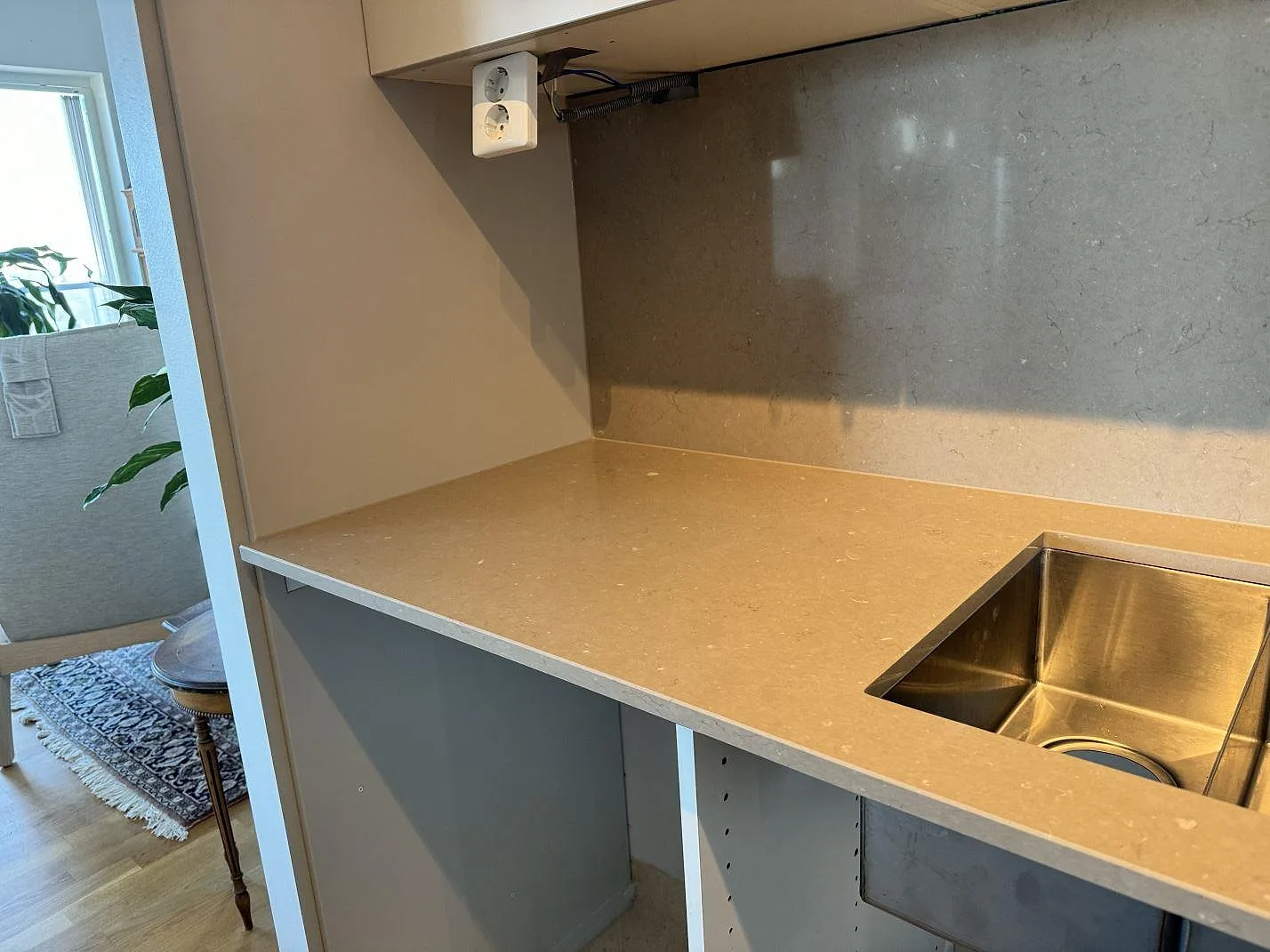 Køkkenbordplade i Silestone Coral Clay, Landskrona – billede 3