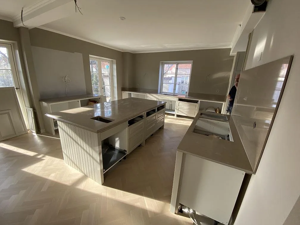 Køkkenbordplade i Silestone Coral Clay, Landskrona – billede 2