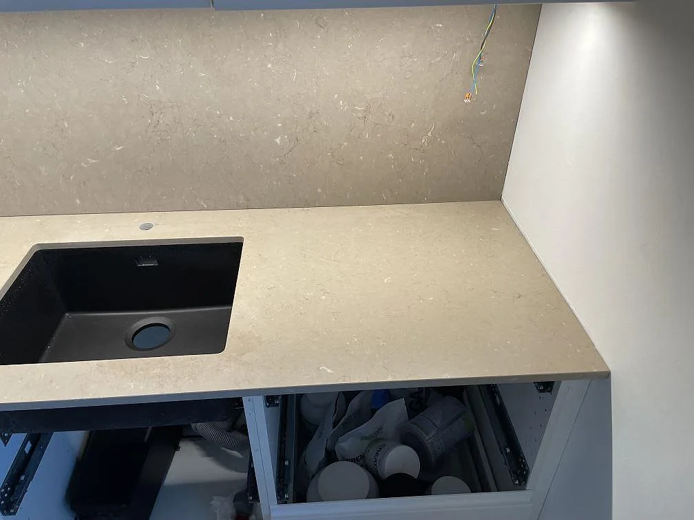 Køkkenbordplade i Silestone Coral Clay, Landskrona – billede 2