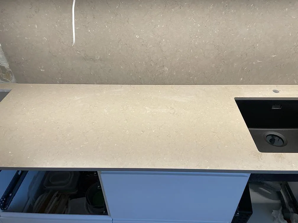 Køkkenbordplade i Silestone Coral Clay, Landskrona – billede 4