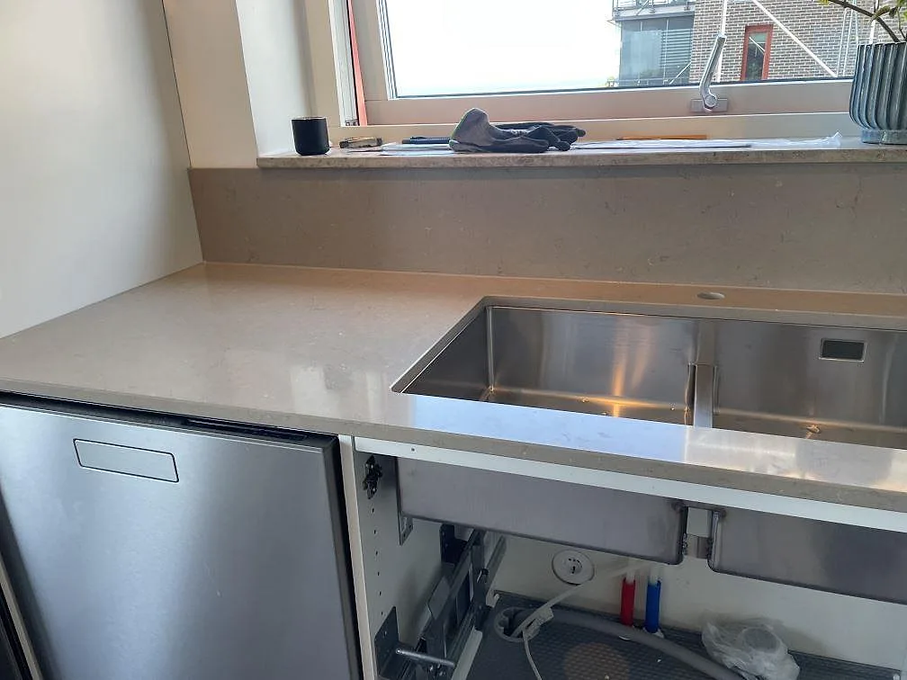 Køkkenbordplade i Silestone Coral Clay, Limhamn – billede 4