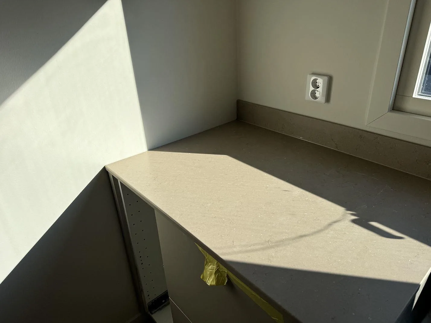 Køkkenbordplade i Silestone Coral Clay, Limhamn – billede 5