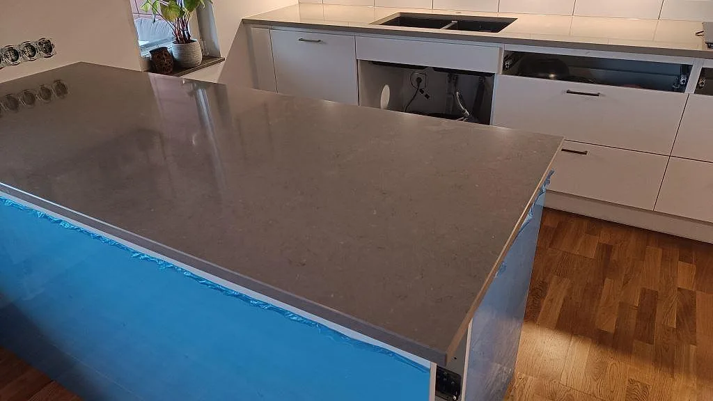 Køkkenbordplade i Silestone Coral Clay, Limhamn – billede 2