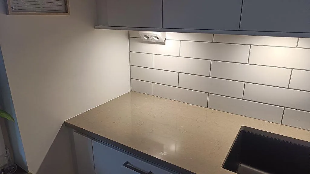 Køkkenbordplade i Silestone Coral Clay, Limhamn – billede 5