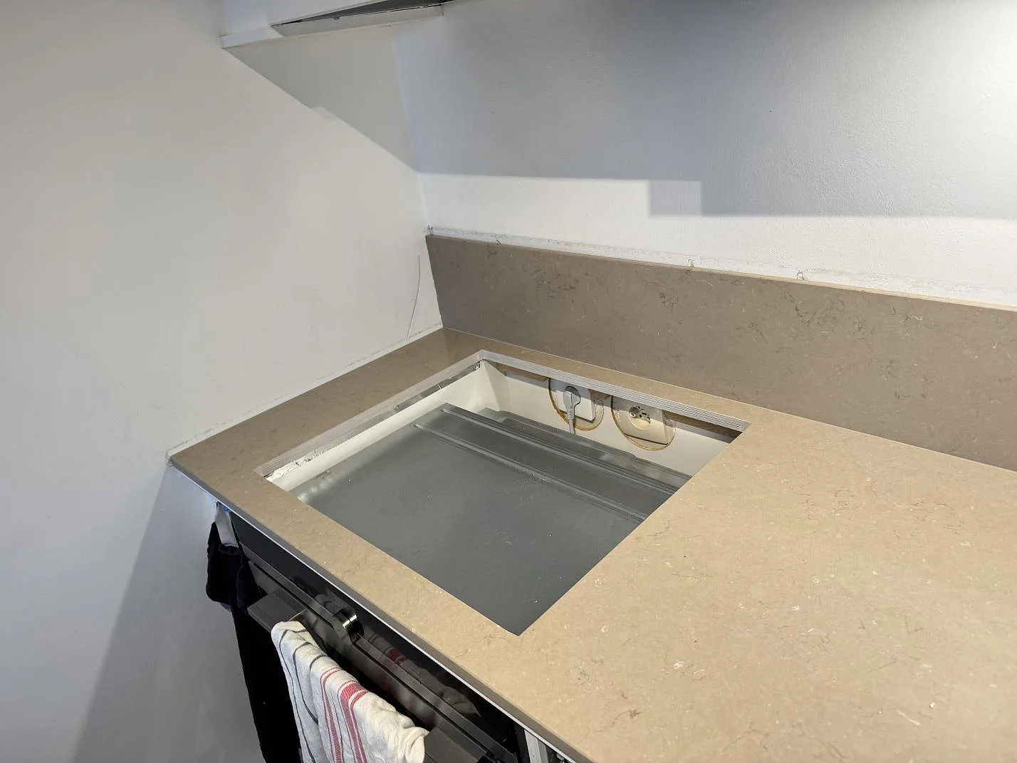 Køkkenbordplade i Silestone Coral Clay, Limhamn – billede 7