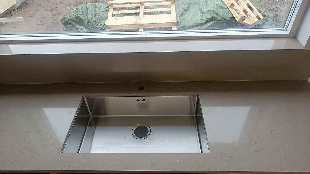 Køkkenbordplade i Silestone Coral Clay, Lund – billede 2