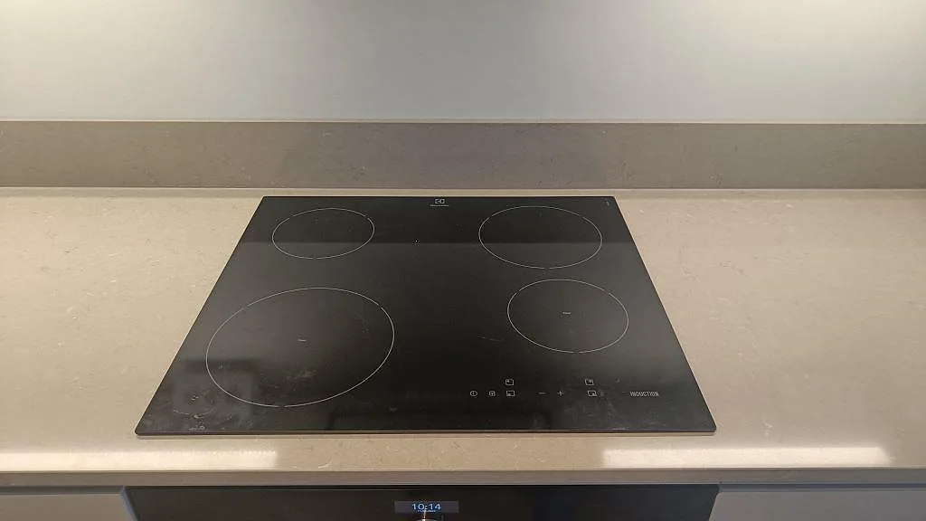 Køkkenbordplade i Silestone Coral Clay, Malmö – billede 6