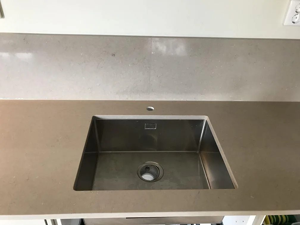 Køkkenbordplade i Silestone Coral Clay, Malmö – billede 3