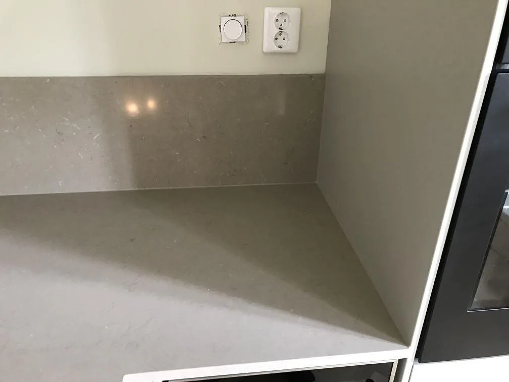Køkkenbordplade i Silestone Coral Clay, Malmö – billede 4