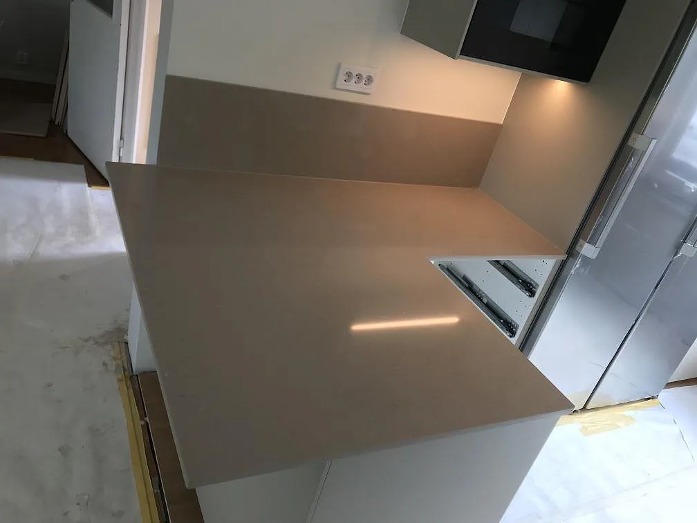 Køkkenbordplade i Silestone Coral Clay, Malmö – billede 7
