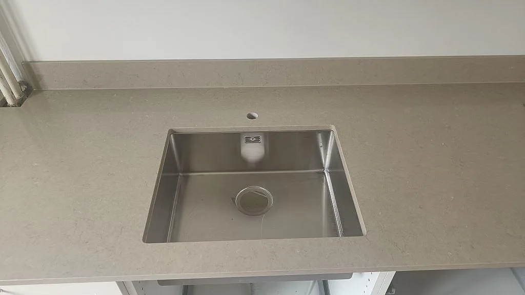 Køkkenbordplade i Silestone Coral Clay, Malmö – billede 2