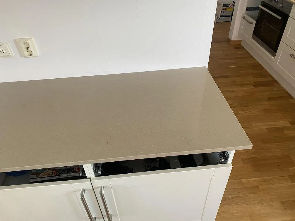 Køkkenbordplade i Silestone Coral Clay, Malmö – billede 5
