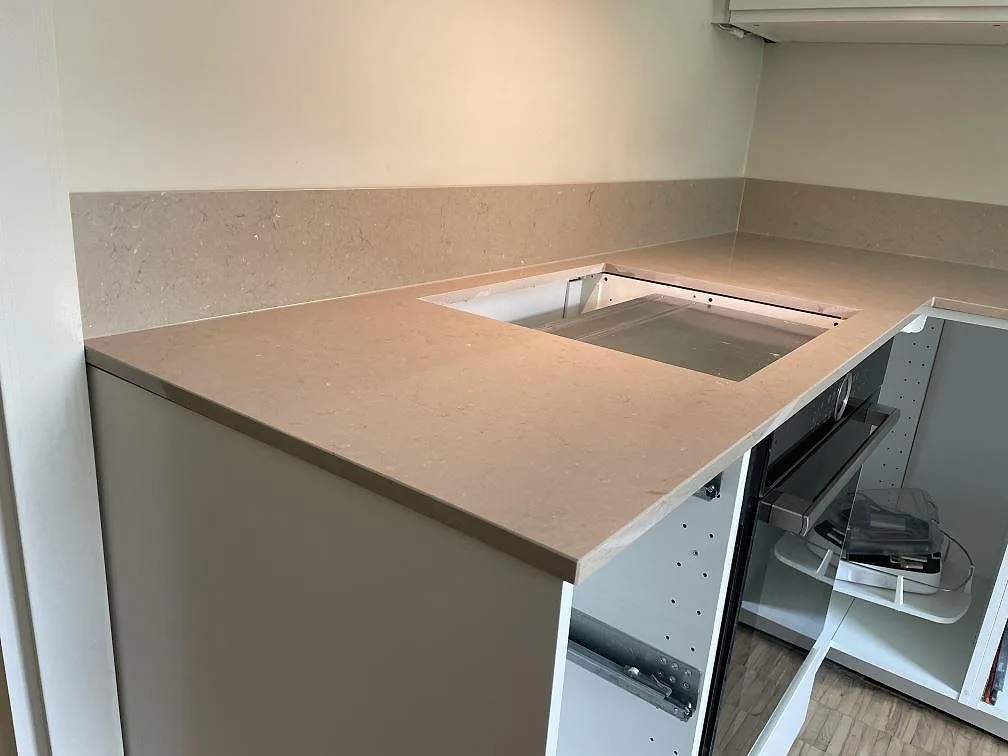 Køkkenbordplade i Silestone Coral Clay, Malmö – billede 2
