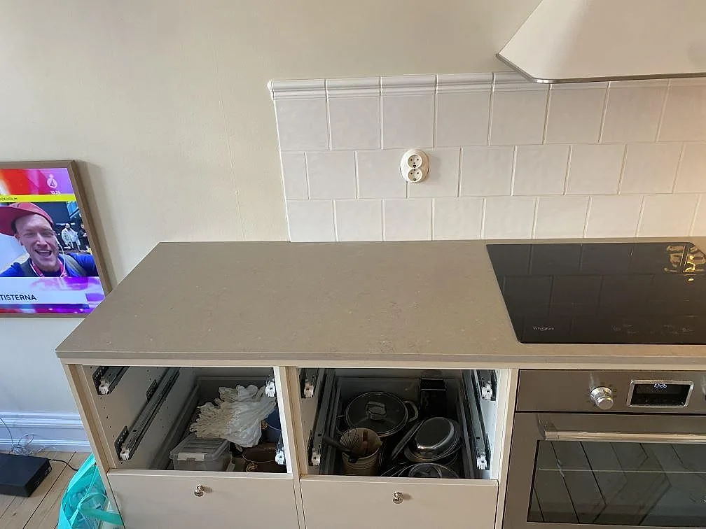 Køkkenbordplade i Silestone Coral Clay, Malmö – billede 5