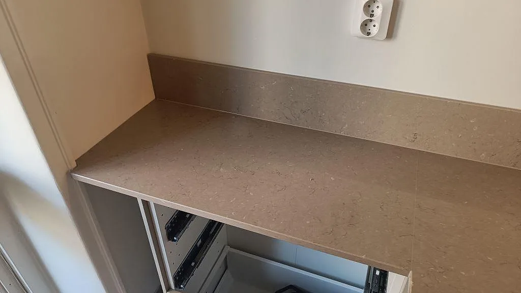 Køkkenbordplade i Silestone Coral Clay, Malmö – billede 5