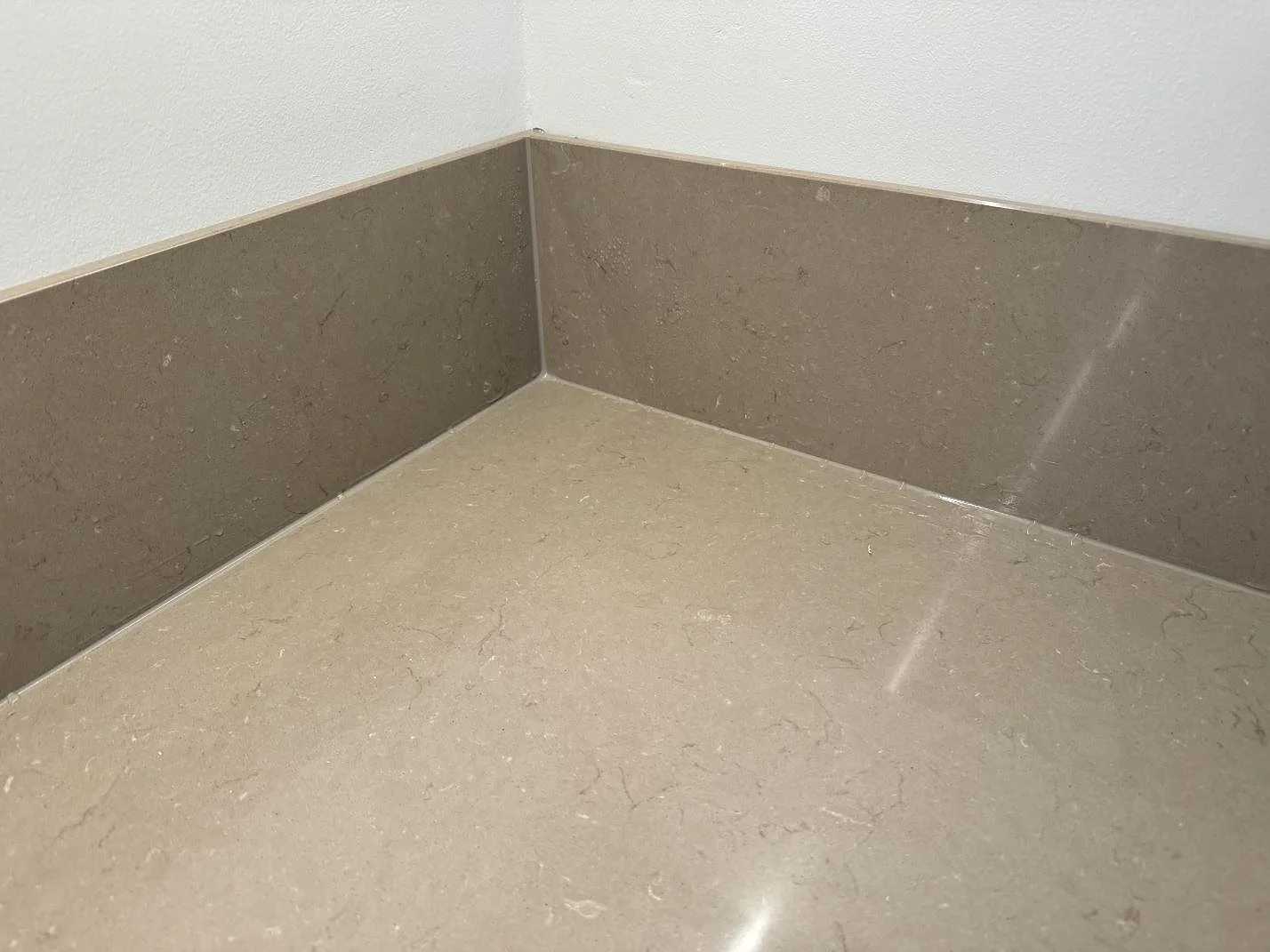 Køkkenbordplade i Silestone Coral Clay, Malmö – billede 6