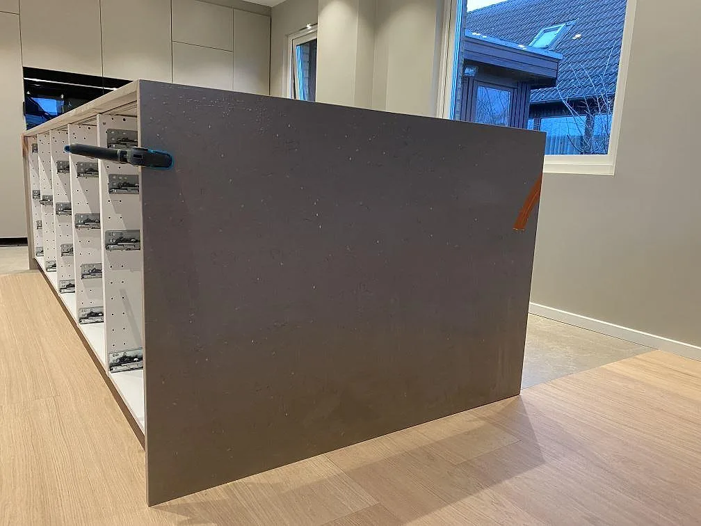 Køkkenbordplade i Silestone Coral Clay, Malmö – billede 4
