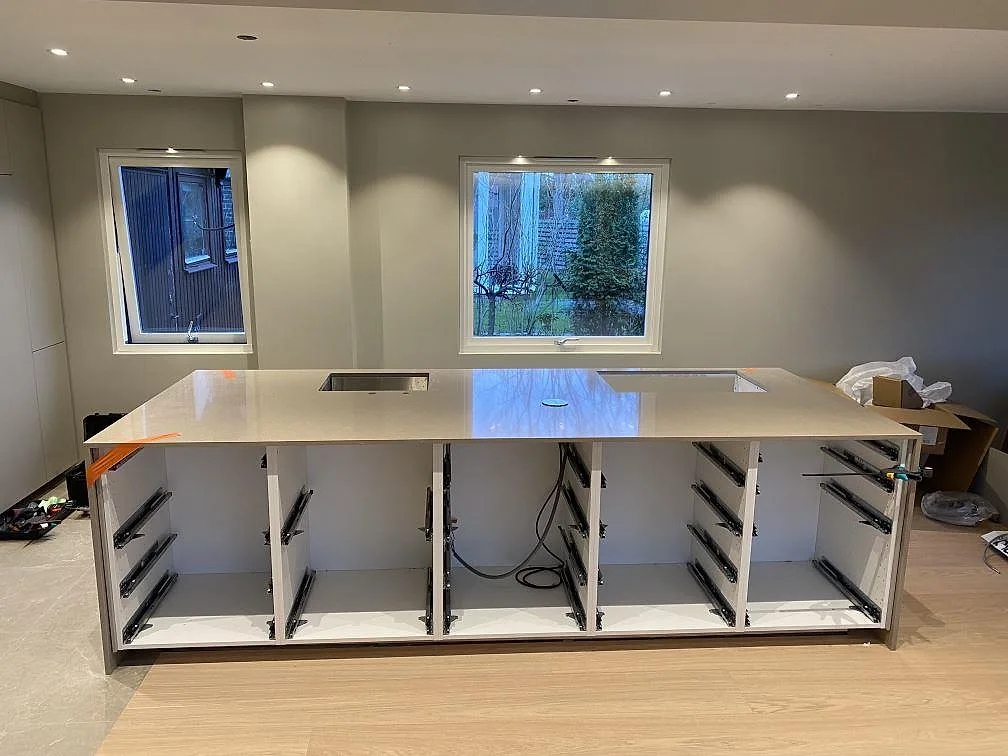 Køkkenbordplade i Silestone Coral Clay, Malmö – billede 2