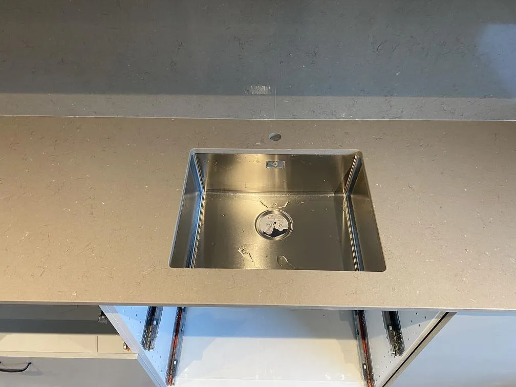 Køkkenbordplade i Silestone Coral Clay, Malmö – billede 4
