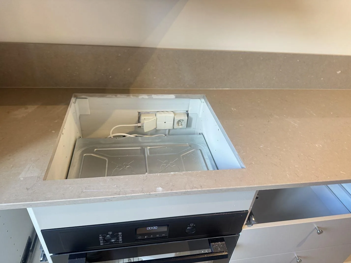Køkkenbordplade i Silestone Coral Clay, Malmö – billede 6