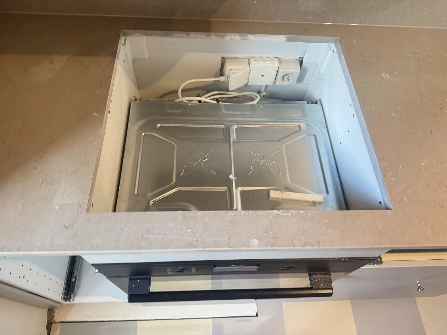 Køkkenbordplade i Silestone Coral Clay, Malmö – billede 7