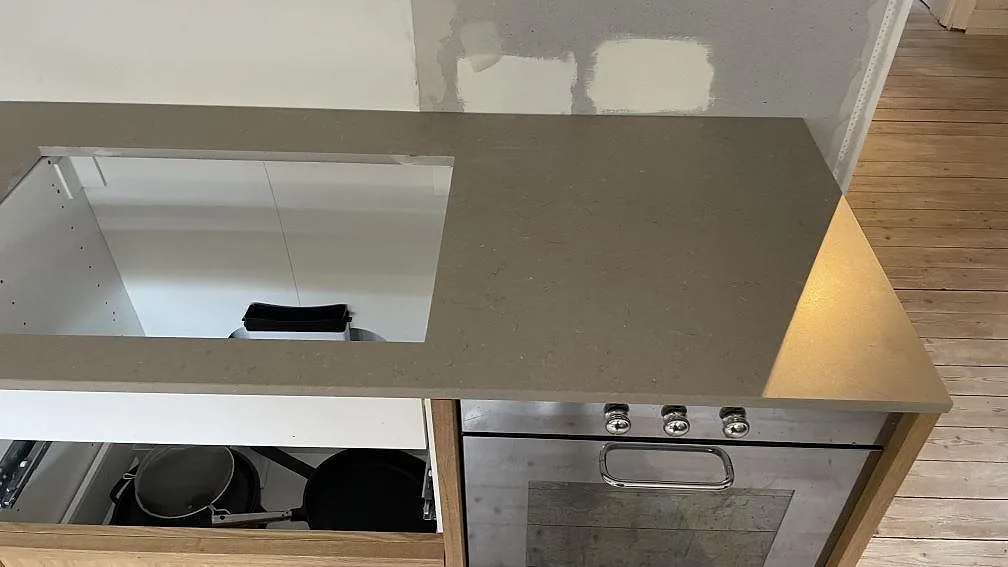 Køkkenbordplade i Silestone Coral Clay, Malmö – billede 4