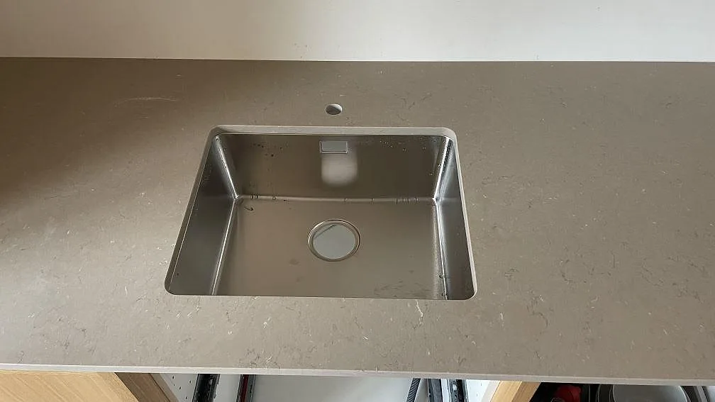 Køkkenbordplade i Silestone Coral Clay, Malmö – billede 3