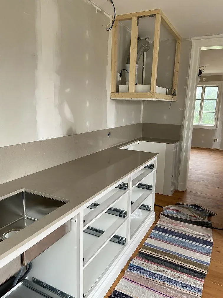 Køkkenbordplade i Silestone Coral Clay, Mölltorp – billede 2