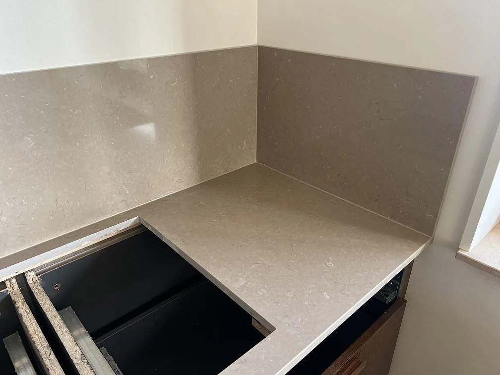 Køkkenbordplade i Silestone Coral Clay, Nättraby – billede 3
