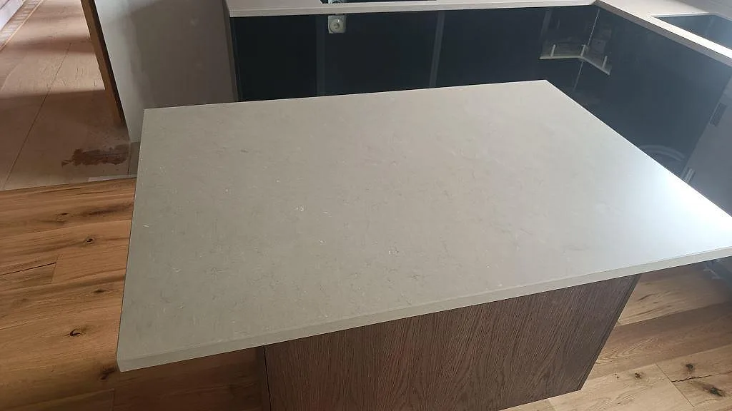 Køkkenbordplade i Silestone Coral Clay, Öckerö – billede 2