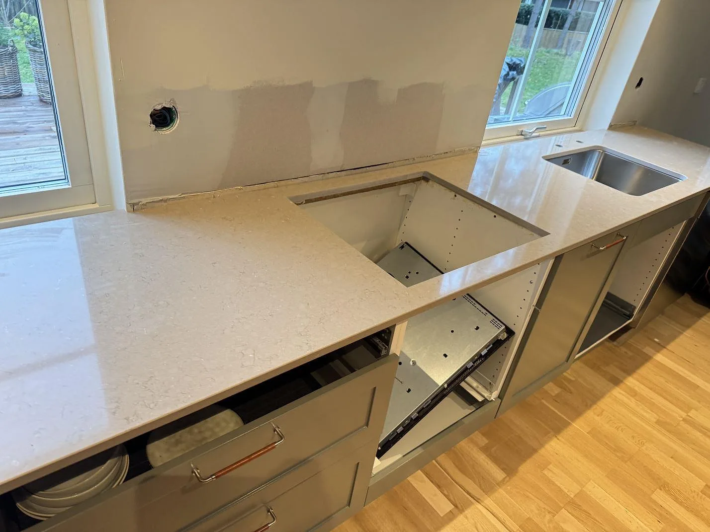 Køkkenbordplade i Silestone Coral Clay, Saxtorp – billede 2
