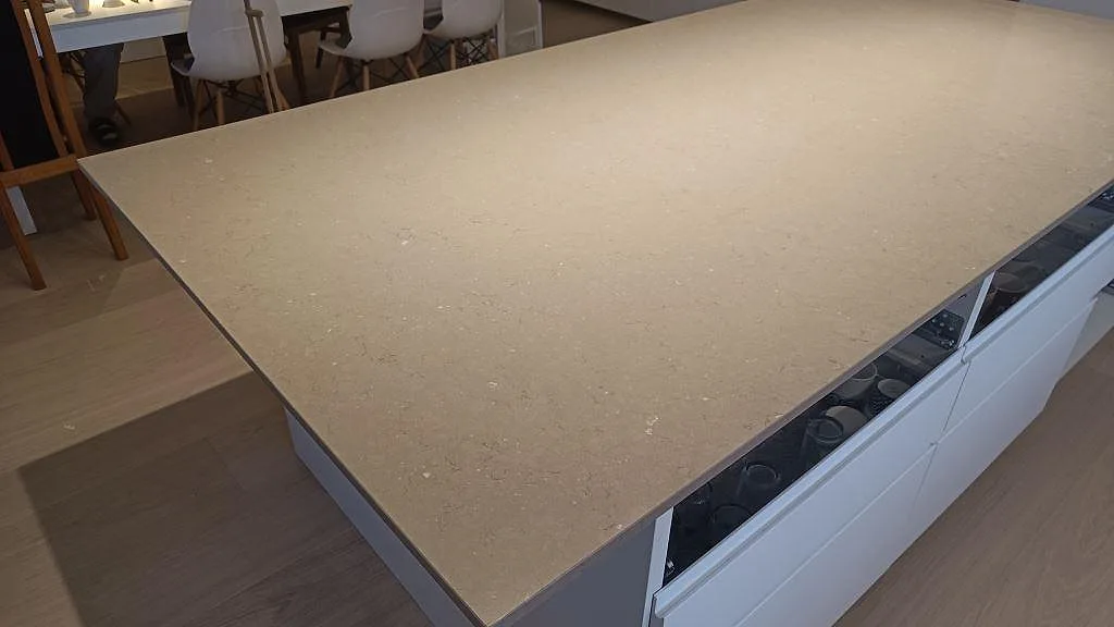 Køkkenbordplade i Silestone Coral Clay, Sjöbo – billede 6