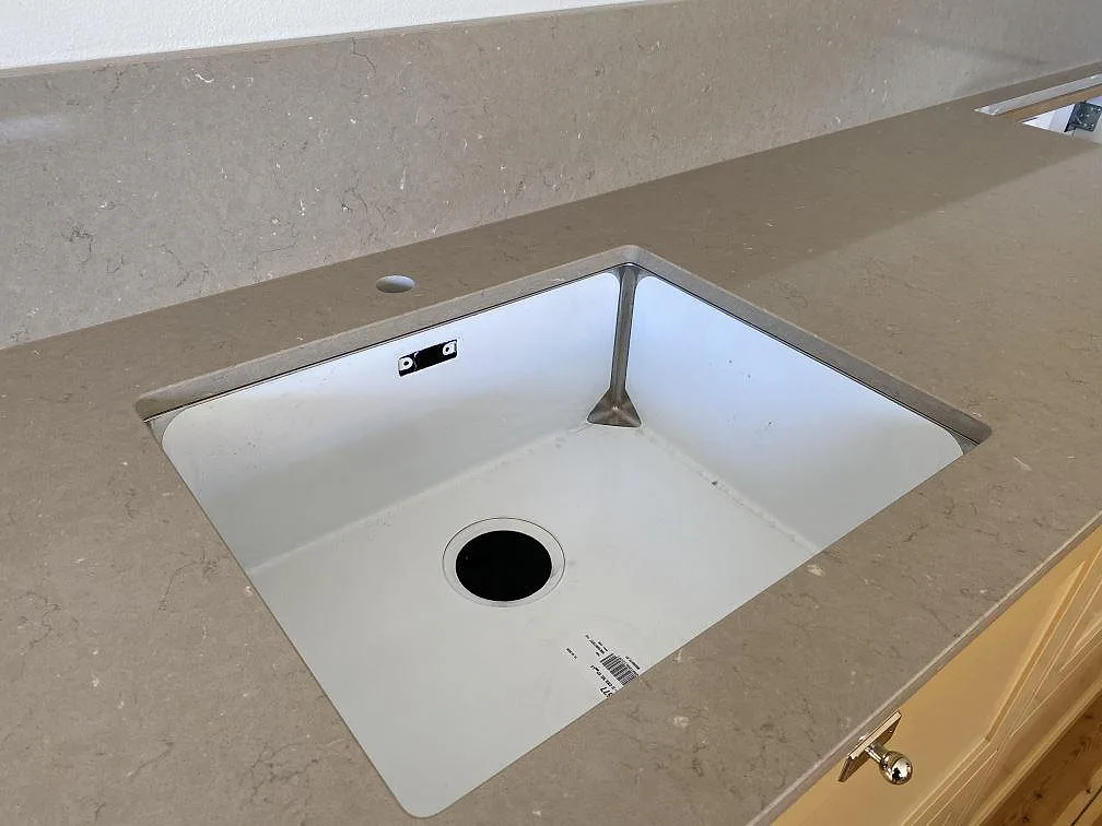 Køkkenbordplade i Silestone Coral Clay, Skarpnäck – billede 4