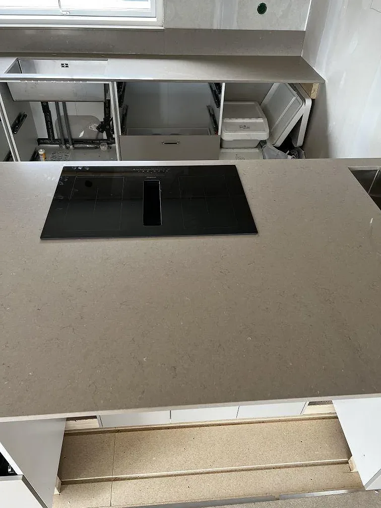 Køkkenbordplade i Silestone Coral Clay, Skövde – billede 6