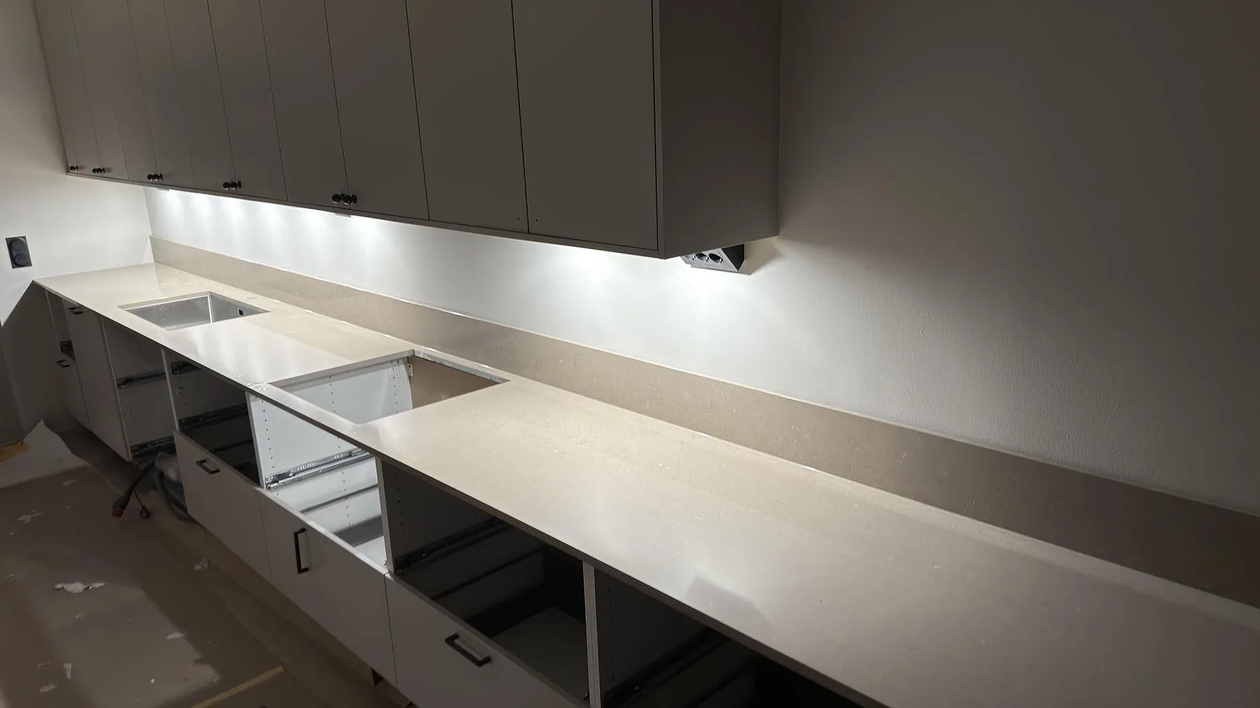 Køkkenbordplade i Silestone Coral Clay, Skogås – billede 3