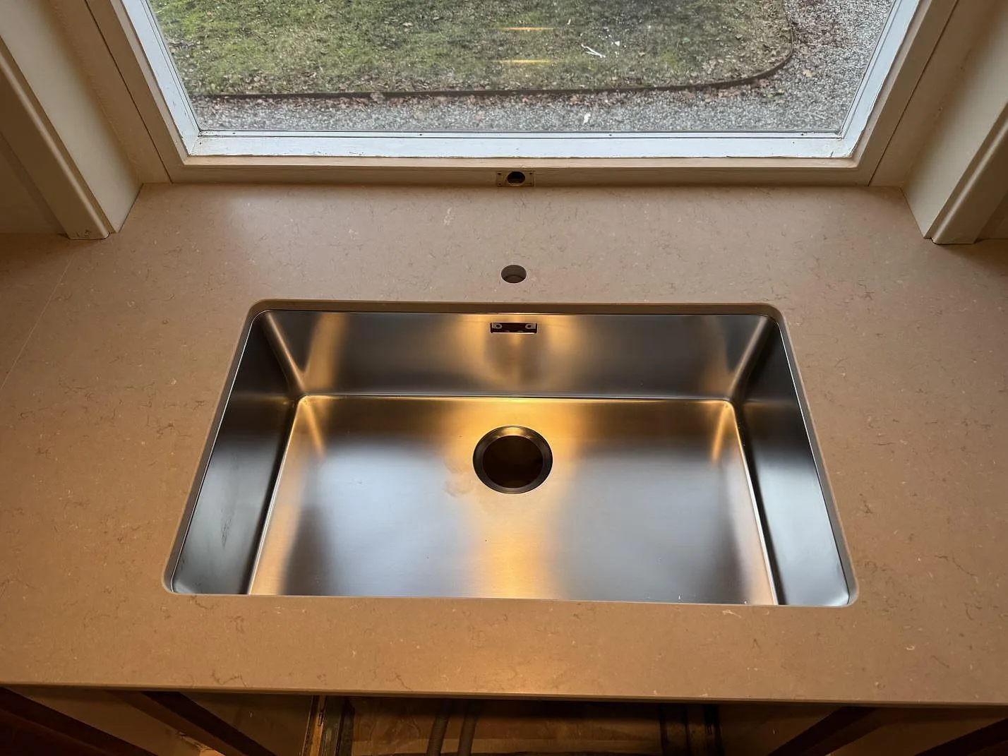 Køkkenbordplade i Silestone Coral Clay, Sösdala – billede 3