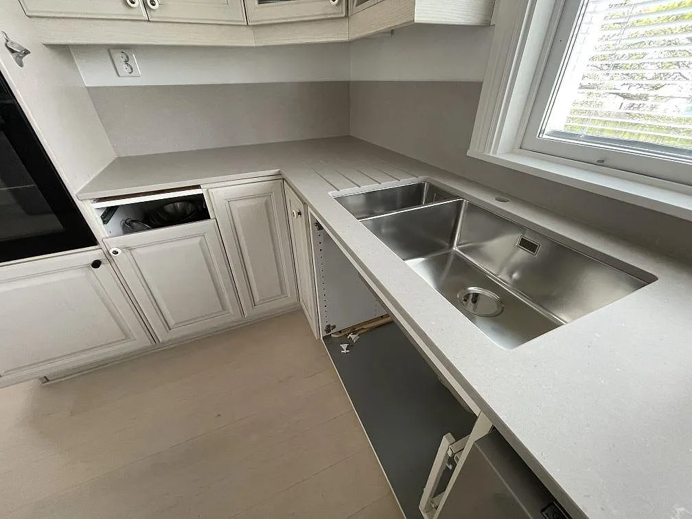 Køkkenbordplade i Silestone Coral Clay, Sollentuna – billede 4