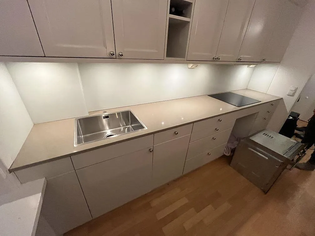 Køkkenbordplade i Silestone Coral Clay, Solna – billede 2