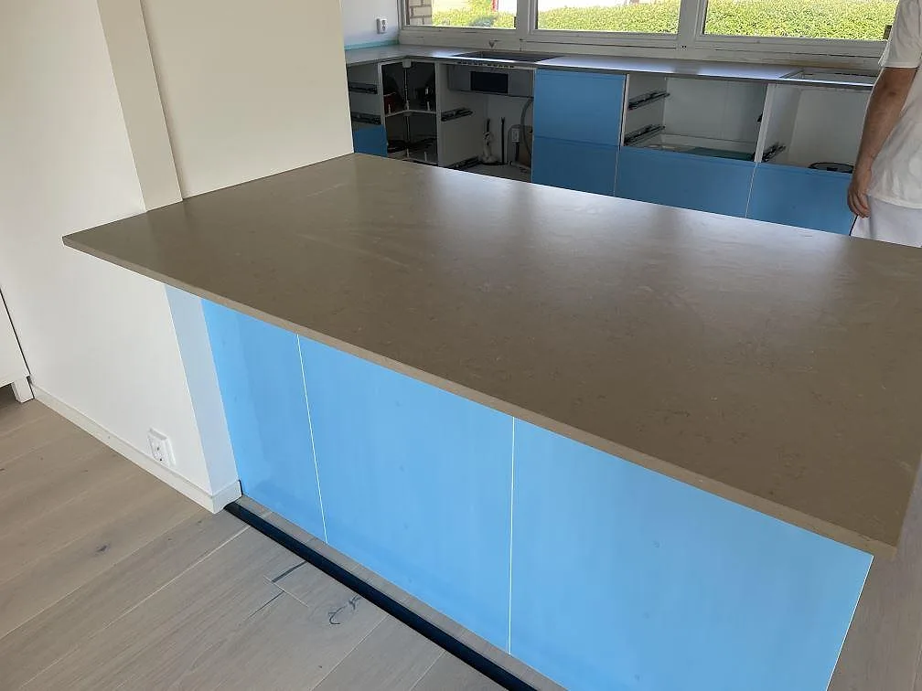 Køkkenbordplade i Silestone Coral Clay, Staffanstorp