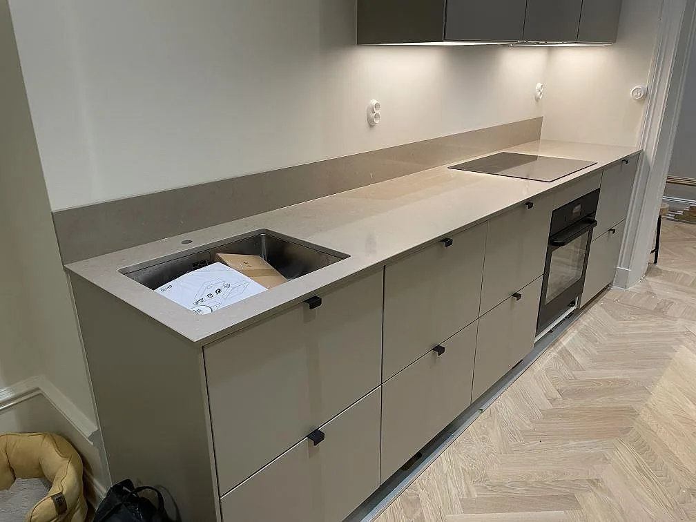 Køkkenbordplade i Silestone Coral Clay, Stockholm