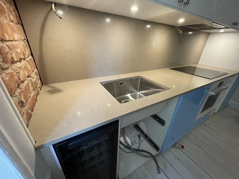 Køkkenbordplade i Silestone Coral Clay, Stockholm – billede 4