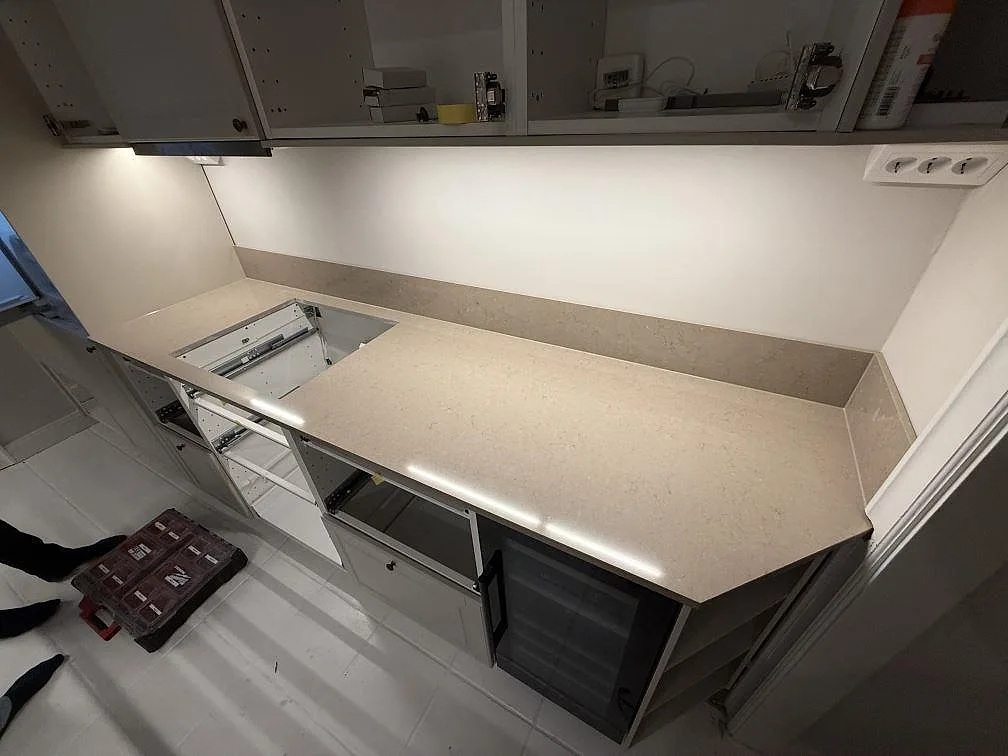 Køkkenbordplade i Silestone Coral Clay, Stockholm – billede 2