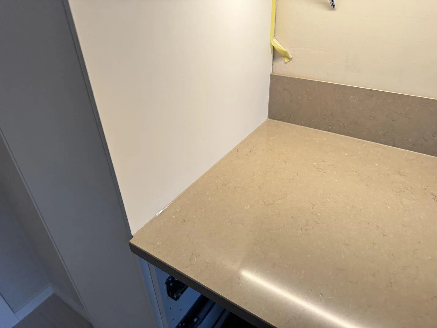 Køkkenbordplade i Silestone Coral Clay, Svedala – billede 6
