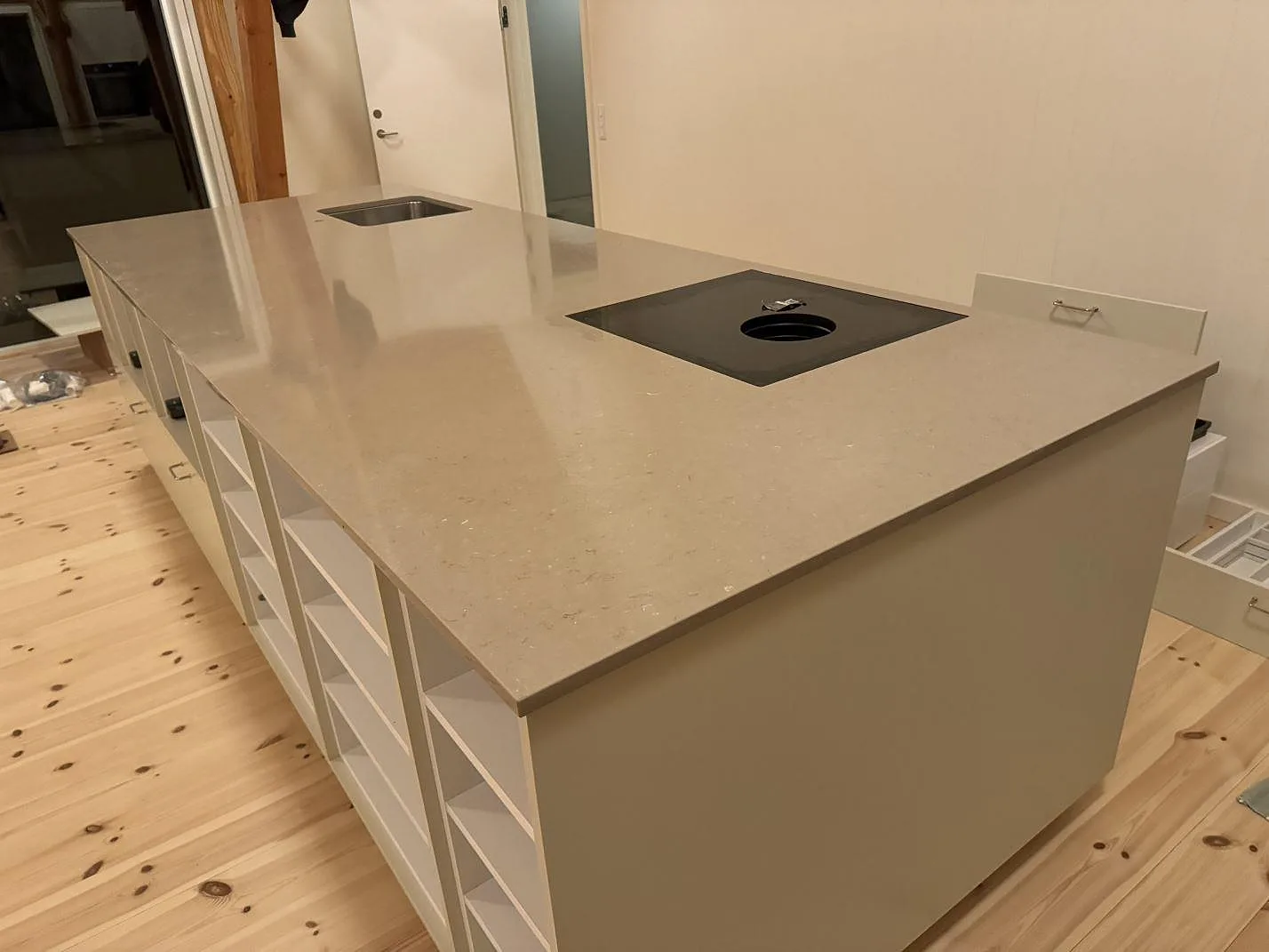 Køkkenbordplade i Silestone Coral Clay, Svendborg – billede 2