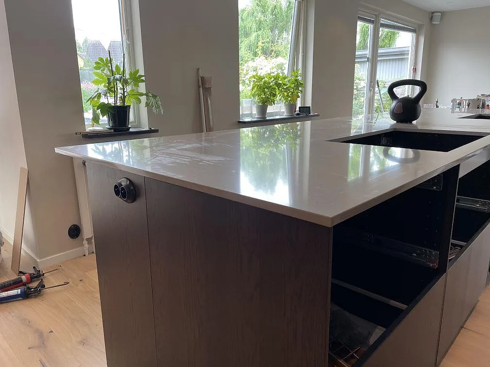 Køkkenbordplade i Silestone Coral Clay, Trelleborg – billede 2