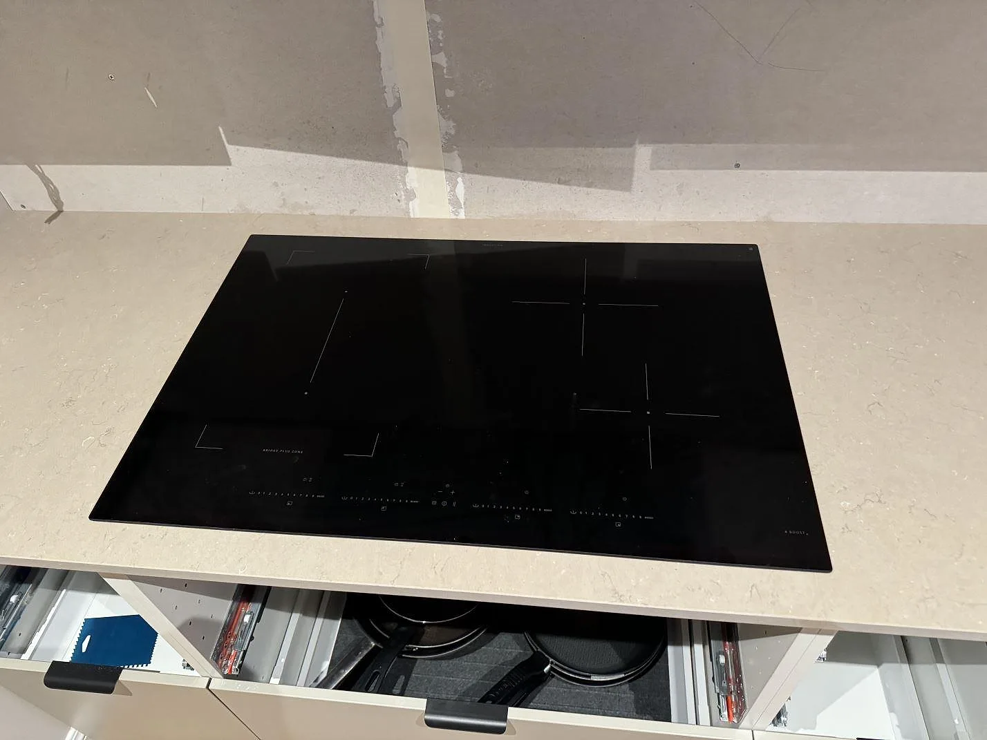 Køkkenbordplade i Silestone Coral Clay, Trollhättan – billede 5